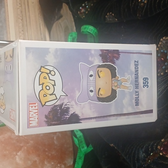 Funko Pop Runaways Figure with Purple Hat and Blue Outfit - Picture 5 of 6